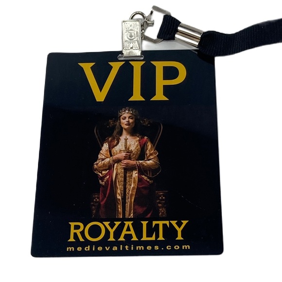 Lot of LANYARD pass VIP ROYALTY Medieval times pass and Medieval times Flag - Picture 5 of 17